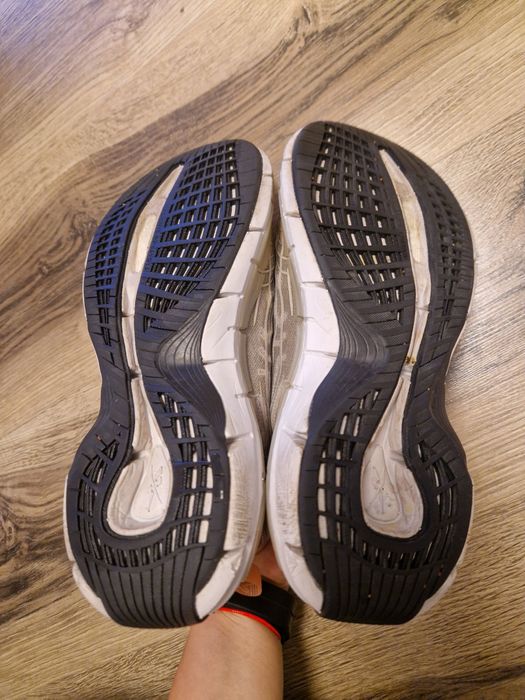 Adidasi Reebok marimea 36