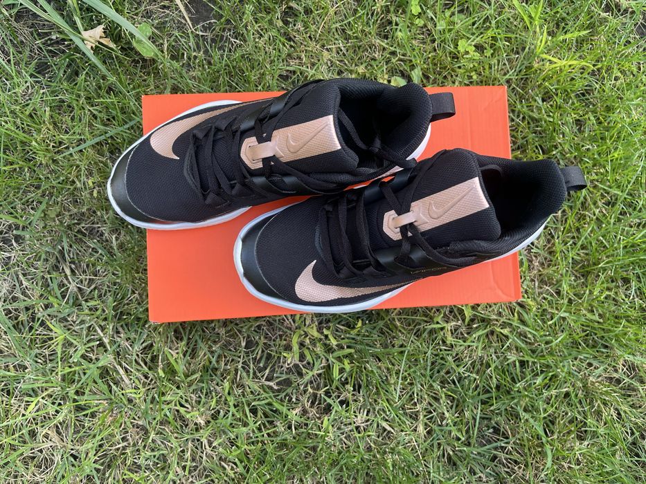 Маратонки Nike Vapor 40 номер