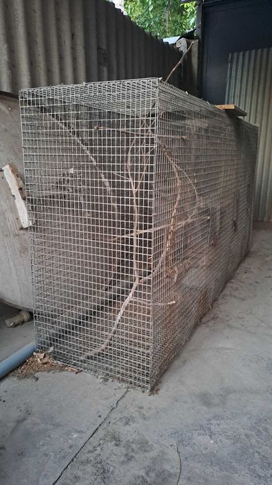Продам вольер 2м х 1м х 0.5м