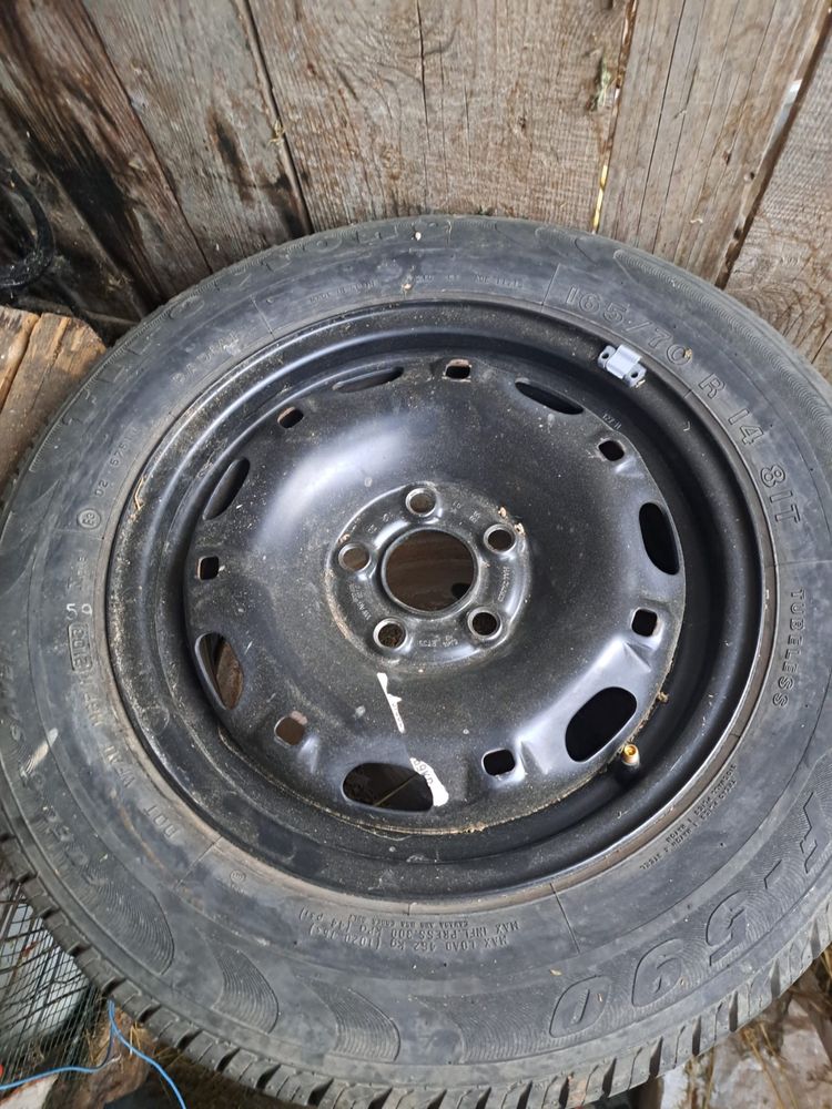 4 jante pe 14 în 5 gauri vw polo