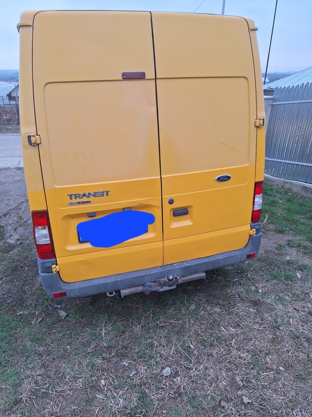 Vând Ford transit an  2007