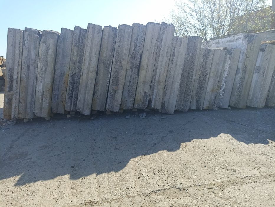 Продам стеновые бетонные панели ПСЛ