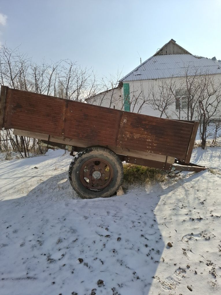 Прицеп тракторный