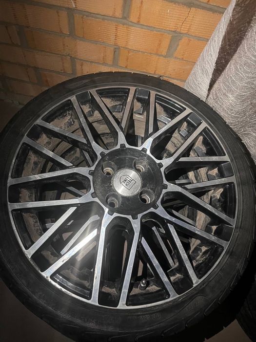 Продам диски с резиной