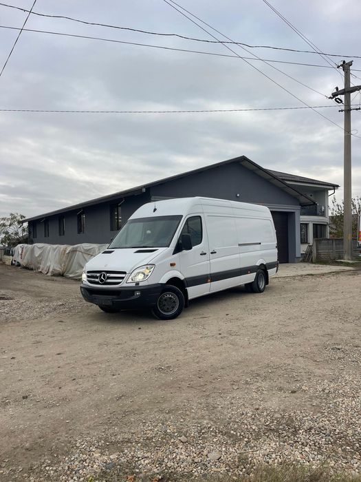 Mercedes Sprinter 419-519 2011 V6 CDI 190 CP E5 3.5T CAT. B CLIMA