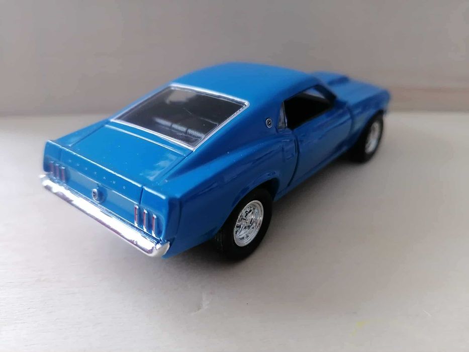 Форд Мустанг Бос 429 '69г. в мащаб 1:34