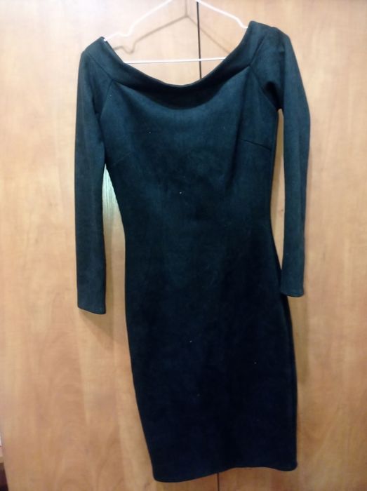 Продам платье 1000