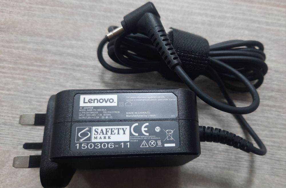 Зарядное устройство для ноутбука Lenovo