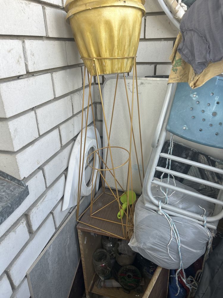 Подставки для цветов