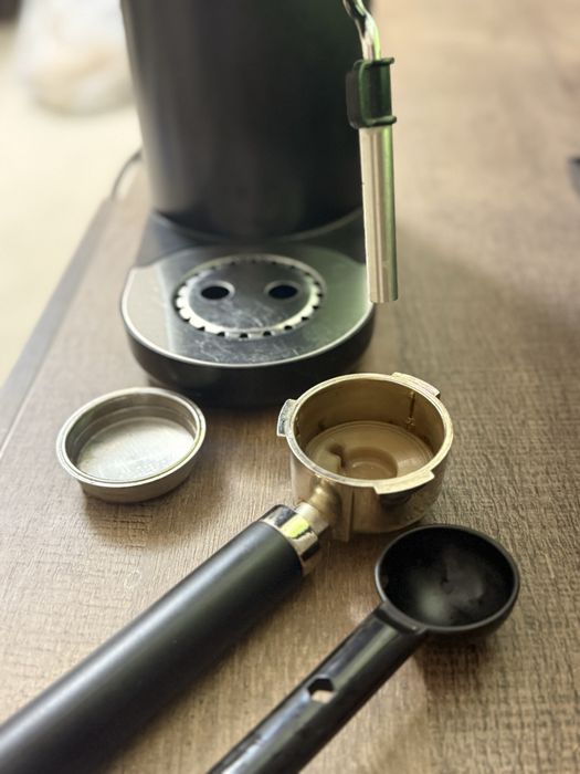 Продается рожковая кофемашина