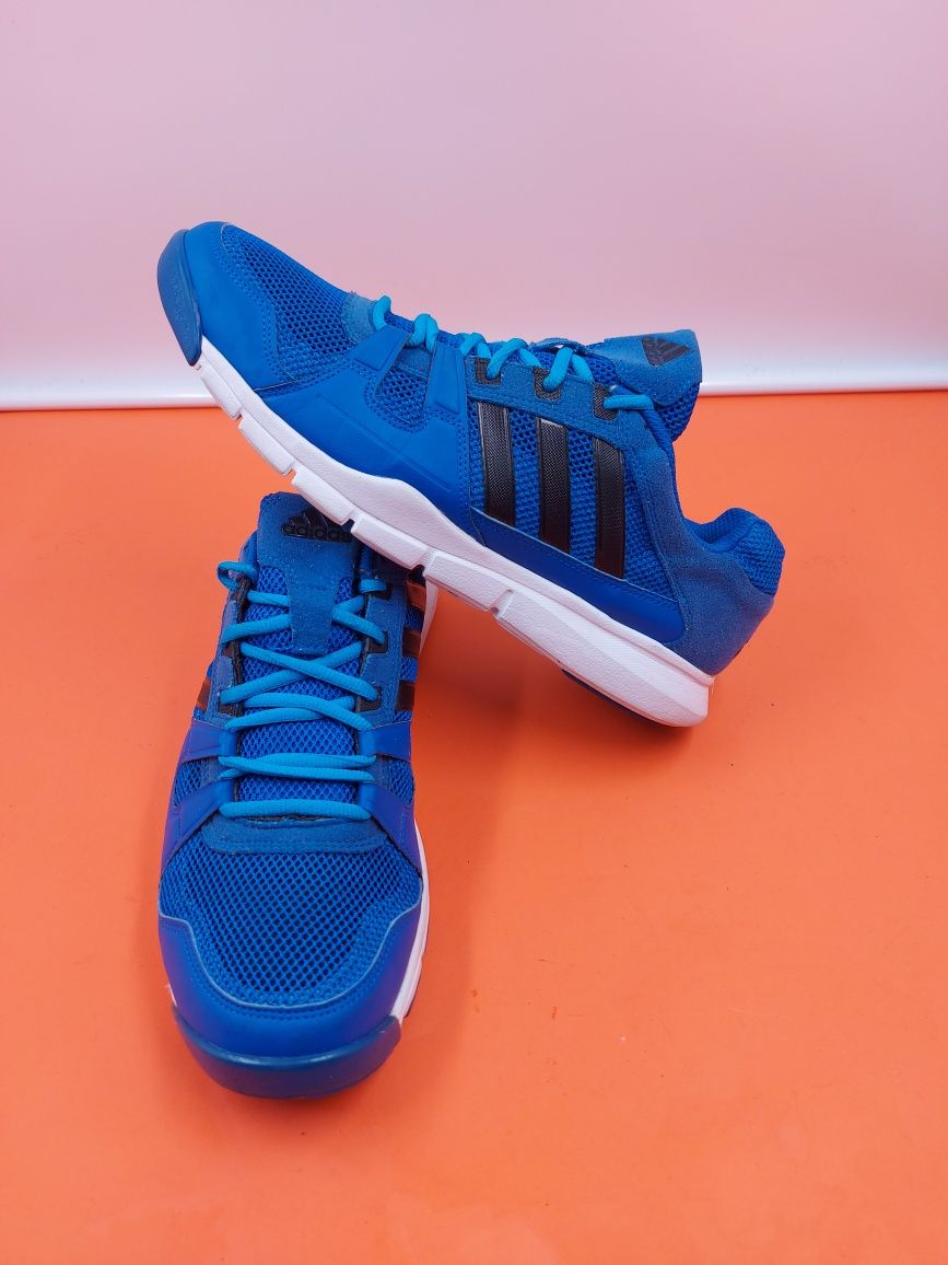 Adidas номер 45 1/3 Оригинални маратонки