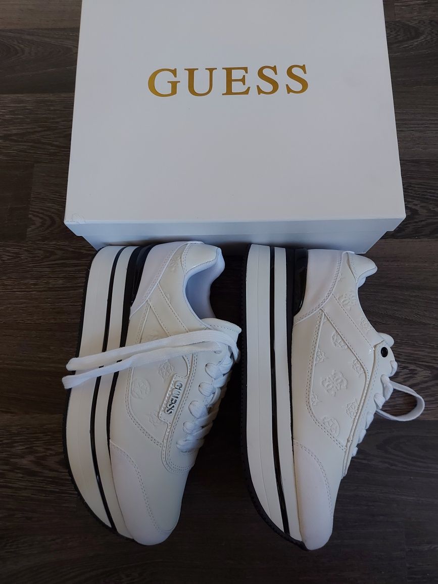 Дамски обувки Guess нови 39 номер