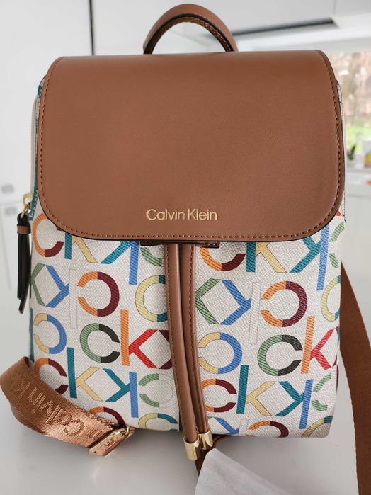 Rucsac deosebit Calvin Klein