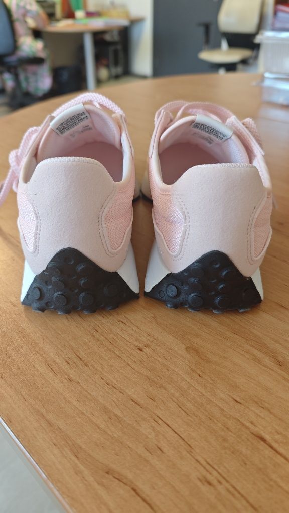 Дамски маратонки New Balance
