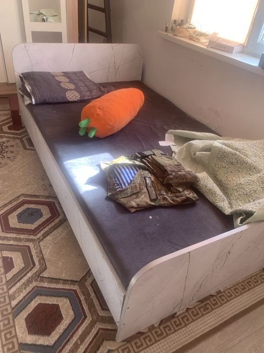 Продам кровать в хорошем состоянии