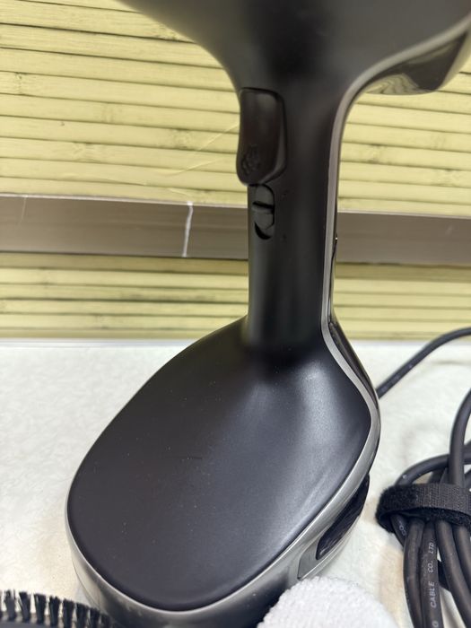 Уред за вертикално гладене с пара Rowenta DR8250