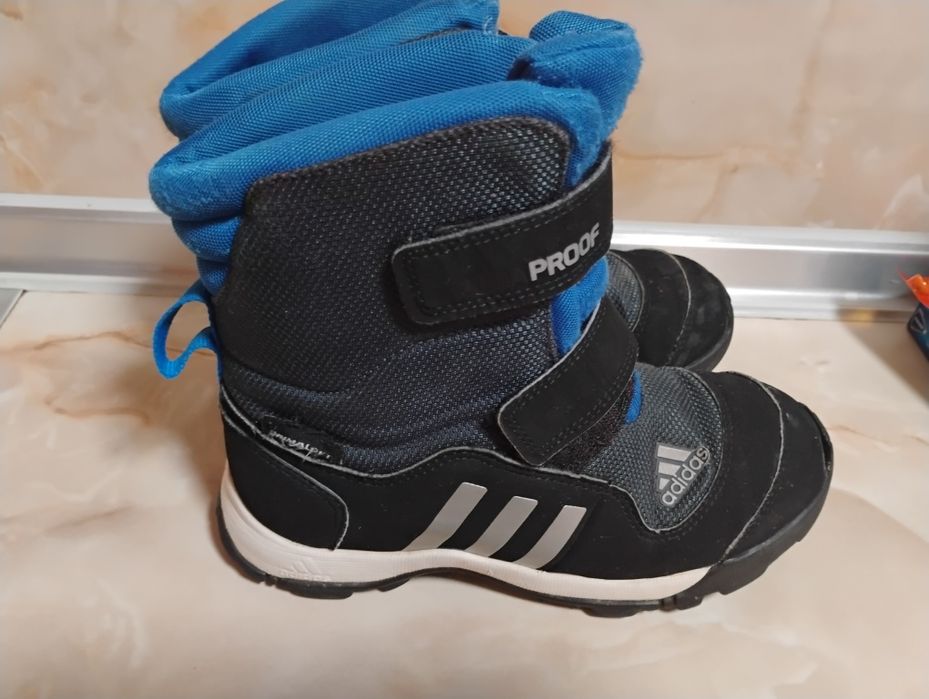 Ботуши Adidas 32 н