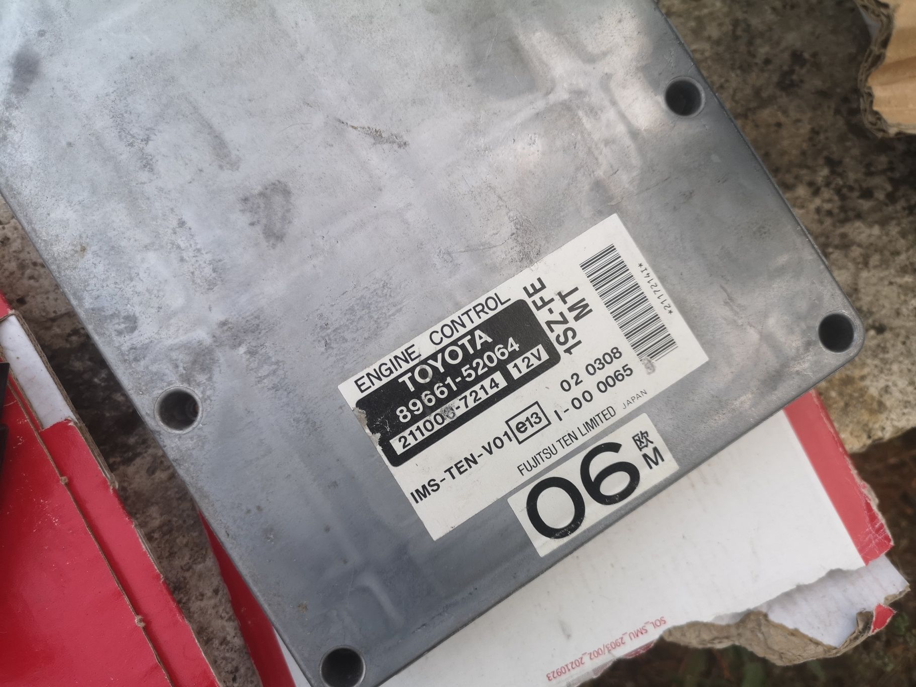 Kit  complet PORNIRE ECU Toyota Yaris 1.0, garanție, doar 400 lei