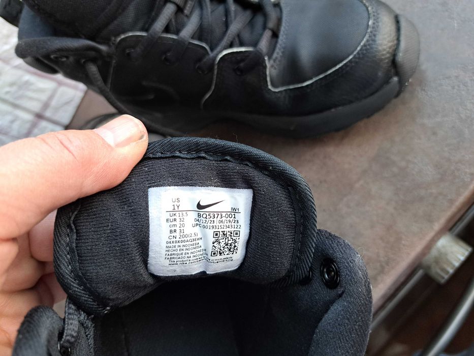 детски ботуши,зимни обувки,боти,апрески,Nike номер32 за момче