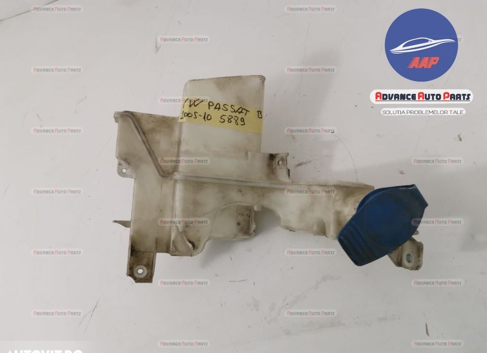 Оригинален резервоар за чистачки Фолксваген / Volkswagen Passat B6 Ори