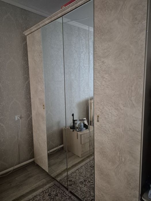 Продам спальную гарнитуруру