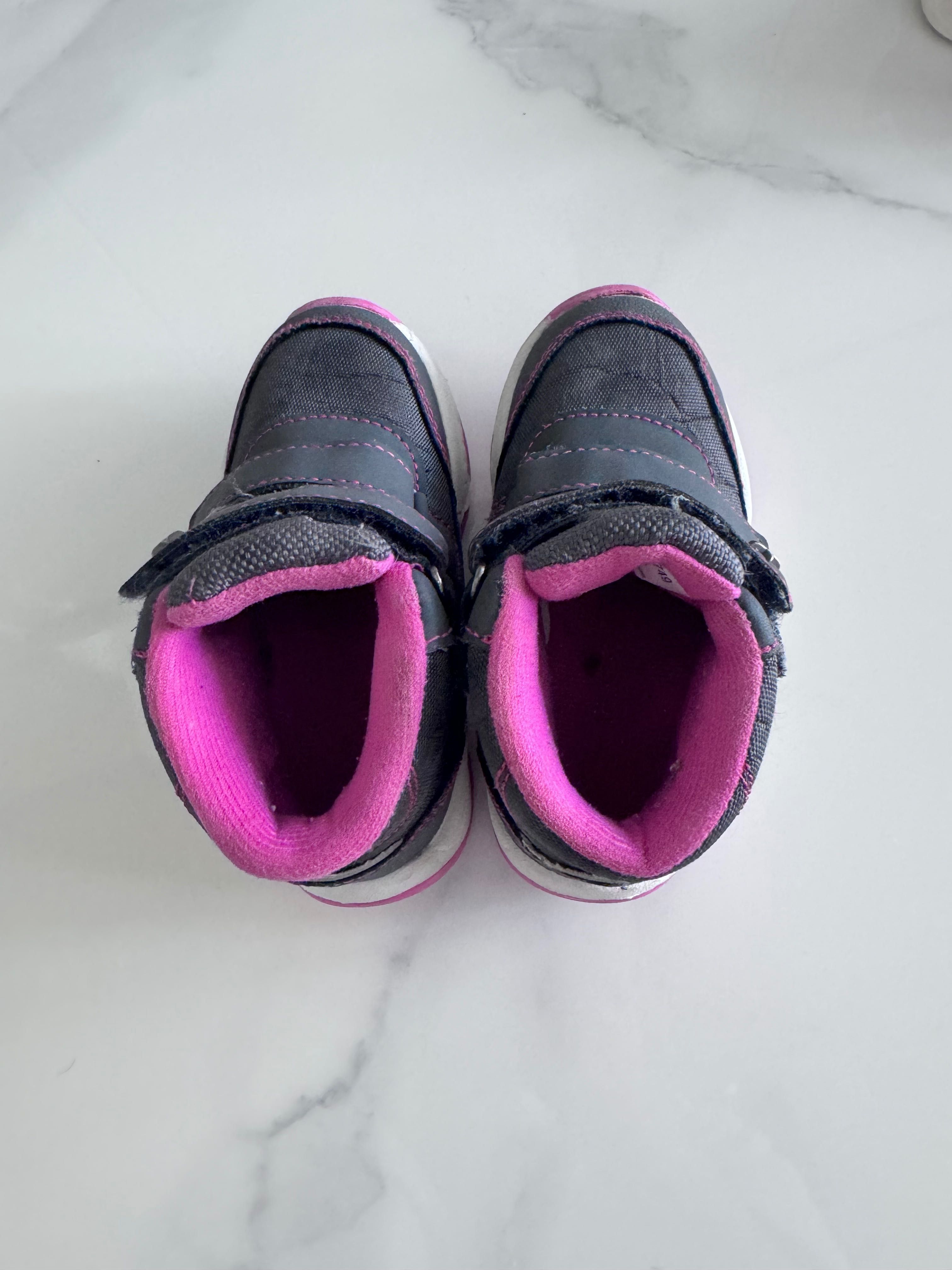 Зимни детски обувки