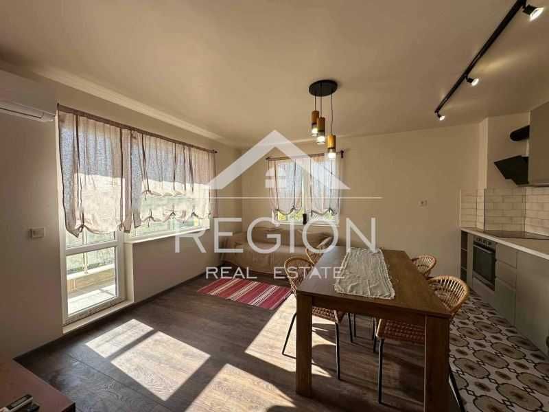 Дава се под наем Двустаен апартамент в Варна, Възраждане 3 - 61 кв.м за 450 € - Снимка #1