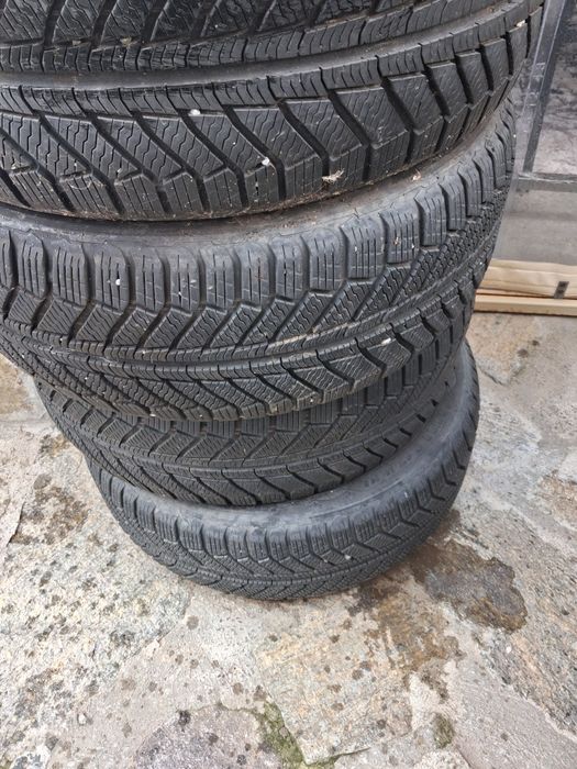.продава гуми зимни points 50 лева