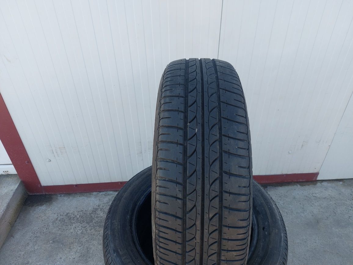 75 lei bucata! Set anvelope vara 165 65 15 Bridgestone