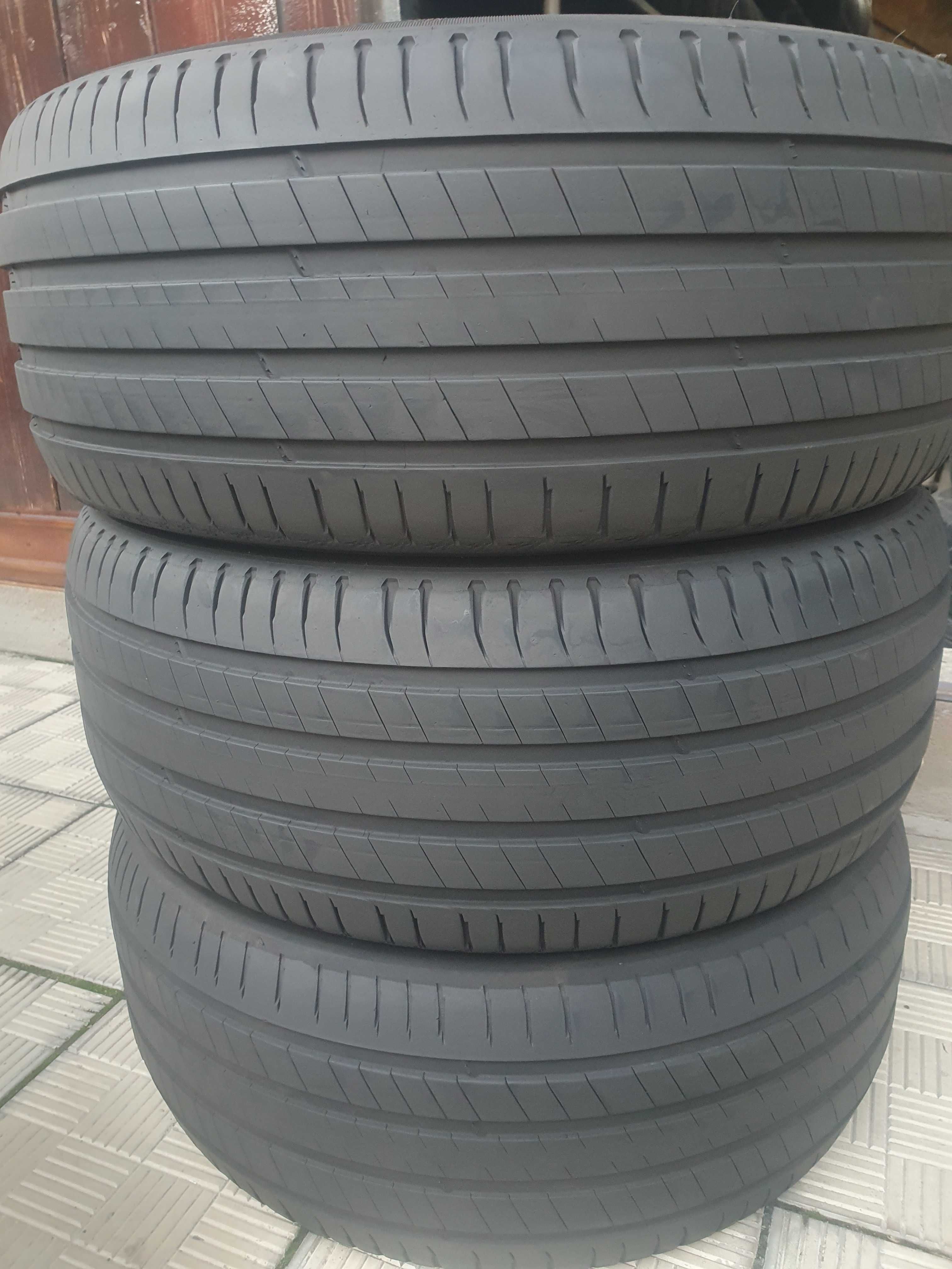 235 50 19,3buc vara MICHELIN Latitude Sport3,2021,6mm