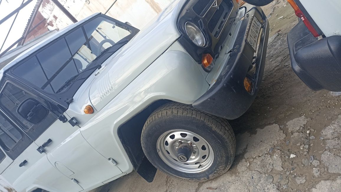 Uaz hunter 70 milon kami bor