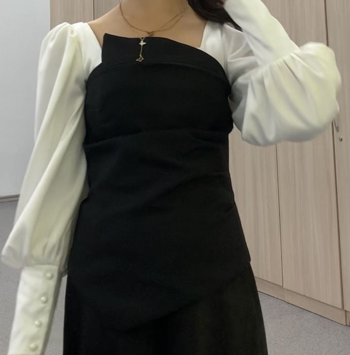 Корсет женская  (можно носить с рубашкой)