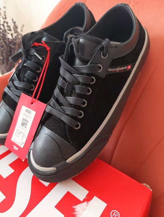 Tenesi piele întoarsă Diesel/pantofi sport bărbați/fete-noi,măr.42.5
