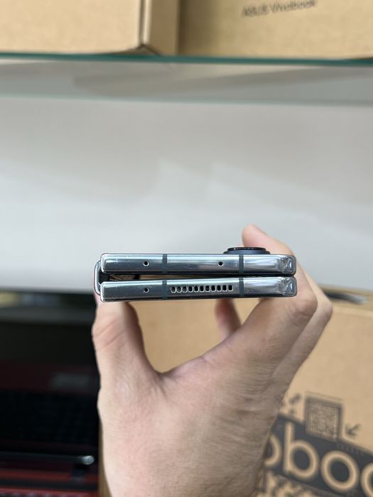 Samsung galaxy fold4