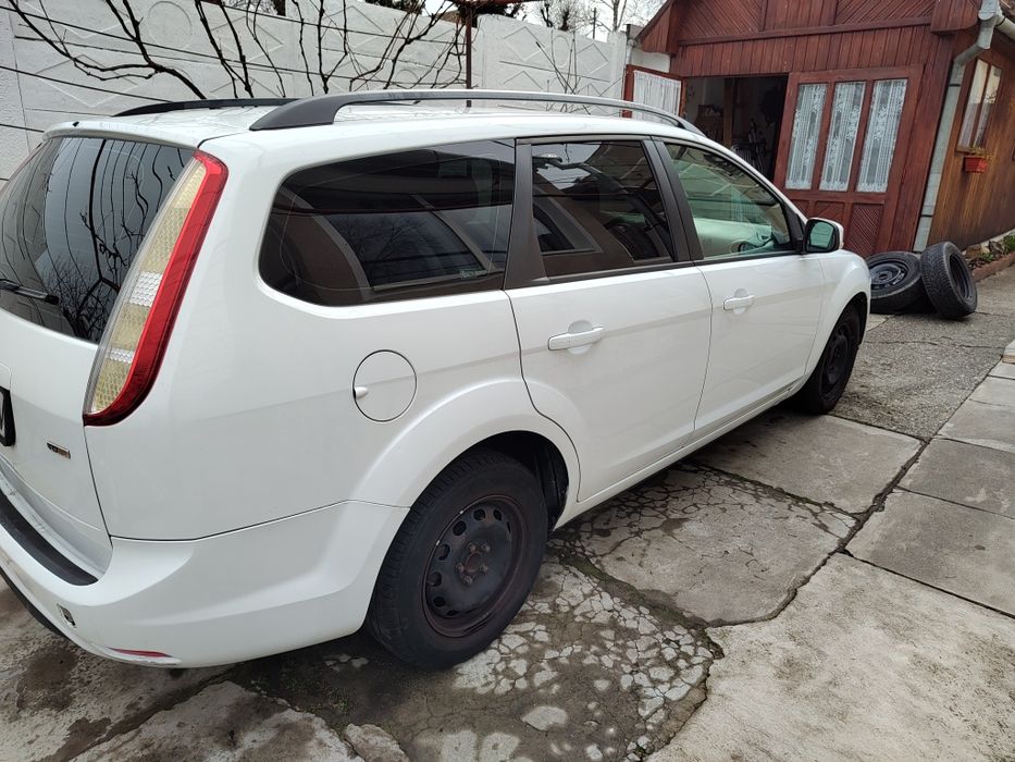 Ford Focus 2, 1,6 Diesel, 90 CP, 2008  - Echipare Trend