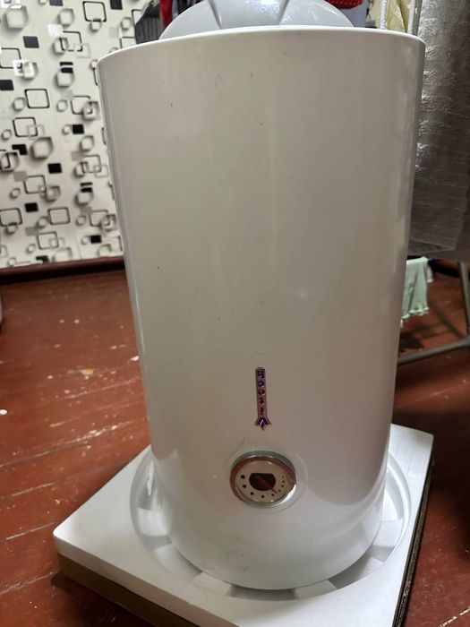 Срочно продаю бойлер в рабочем состоянии