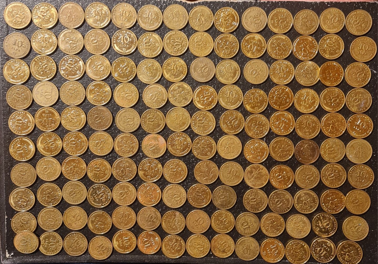 Monede Croatia. 214 buc