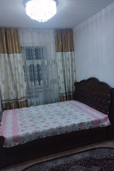 Srochna 3 xona uy sotiladi Ĝishtli uy