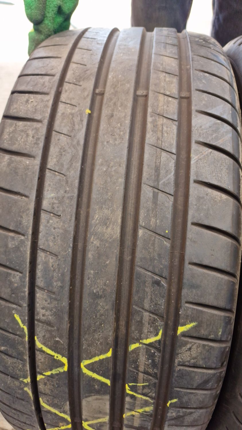 265 40 20 Goodyear Audi A8 2019 2 anvelope vara ca noi