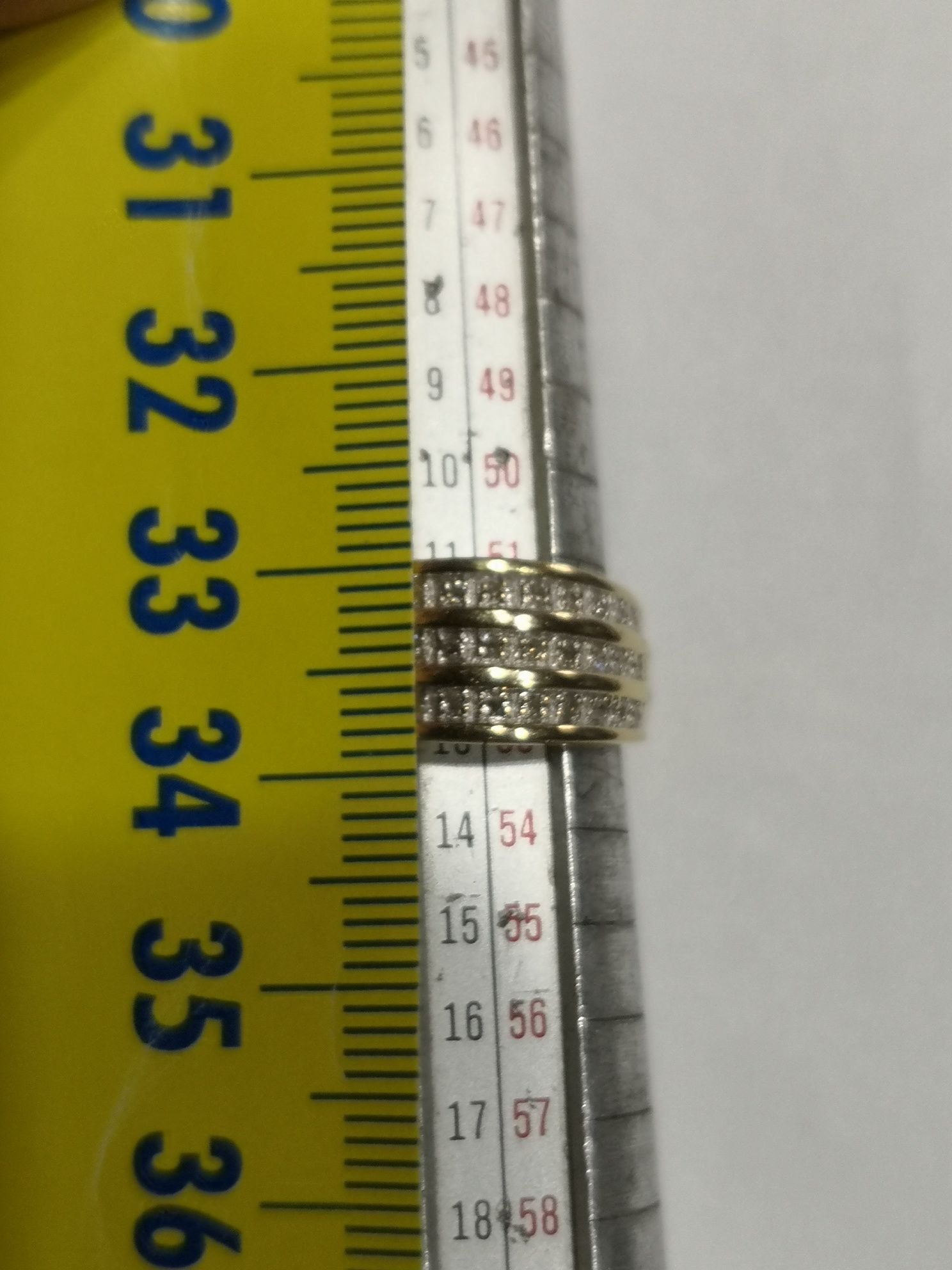 Vind inel din aur 18kt cu diamante 0,36ct