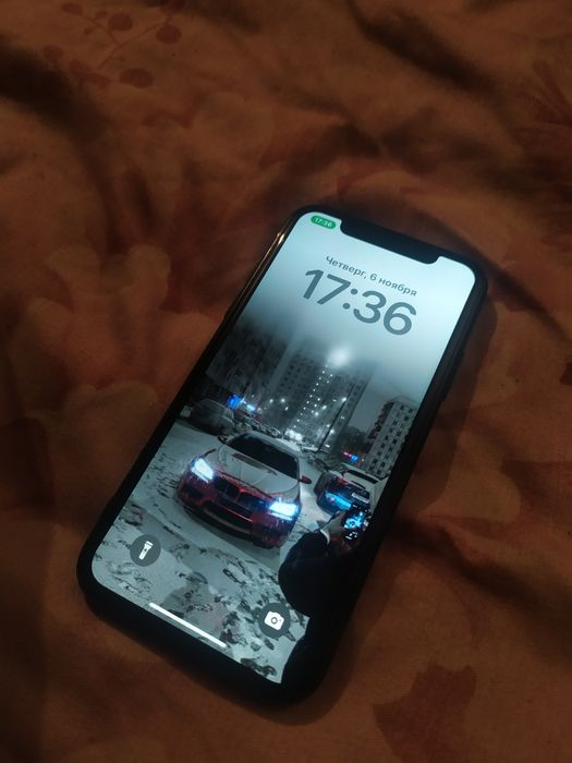 Продам iPhone XS