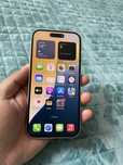 Iphone.  15. EAC.   256 gb