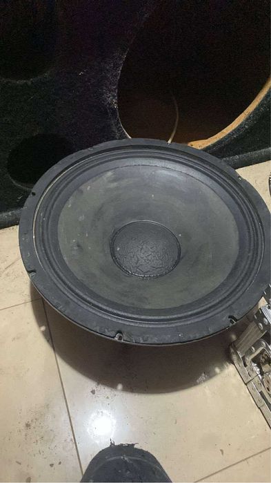 Tub de Bass 18 inch  de vanzare