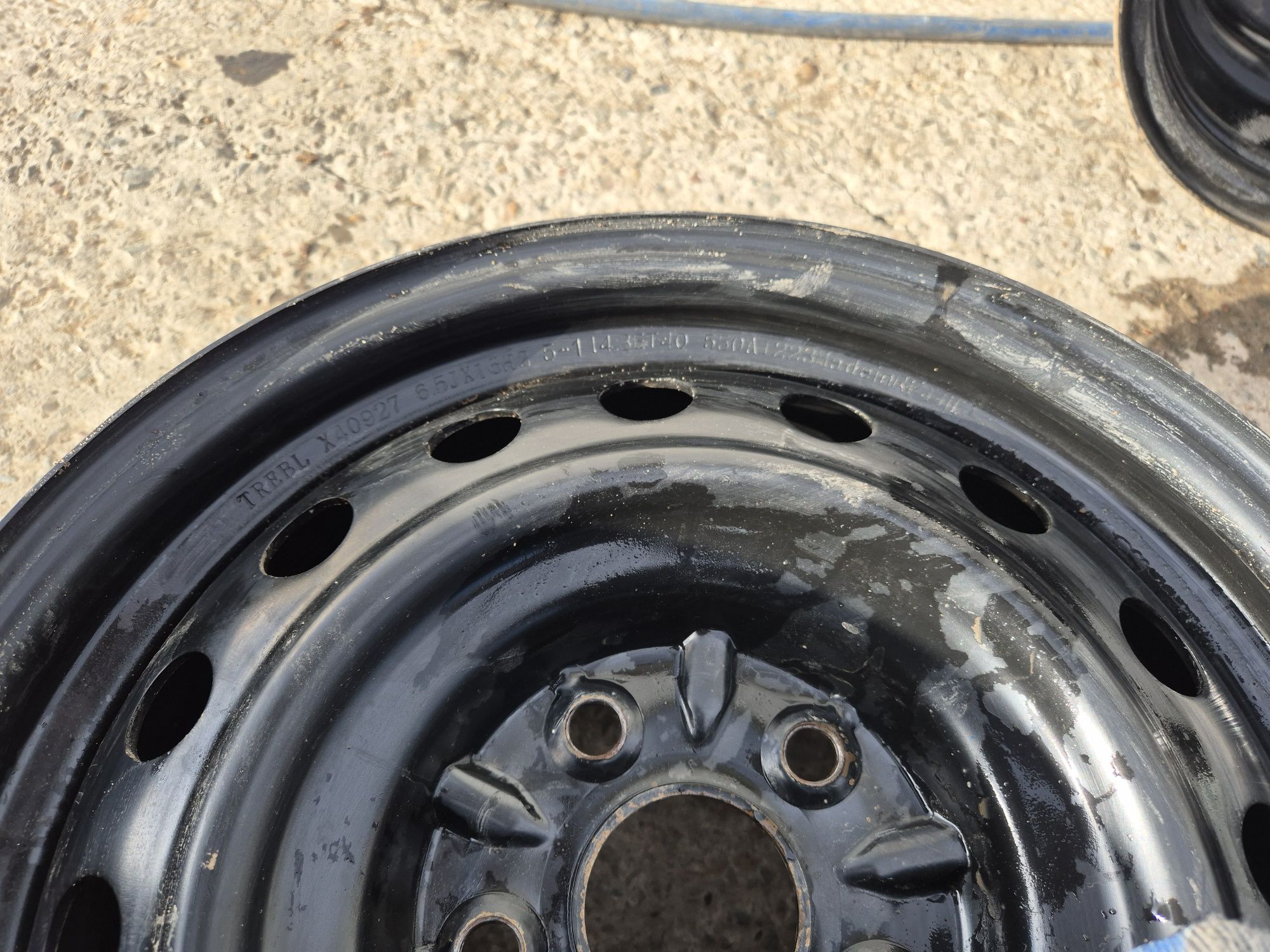 TREBL 6.5x16/5x114.3 D60.1 ET40