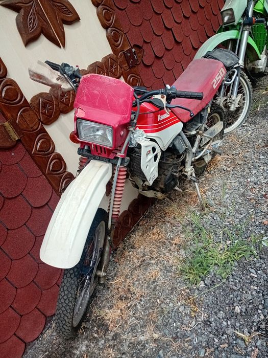 Kawasaki klr 250