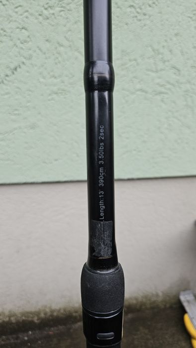 Vând lansetă Okuma Longbow 3.90m 3.5lbs personalizată