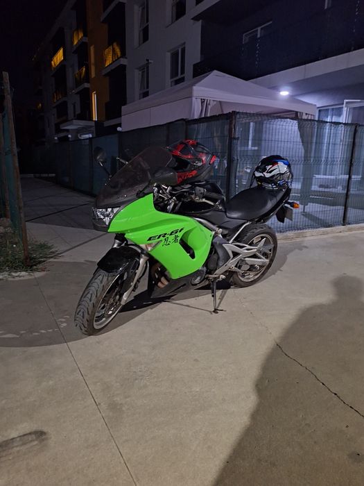 Kawasaki ER6F 650 limitat A2