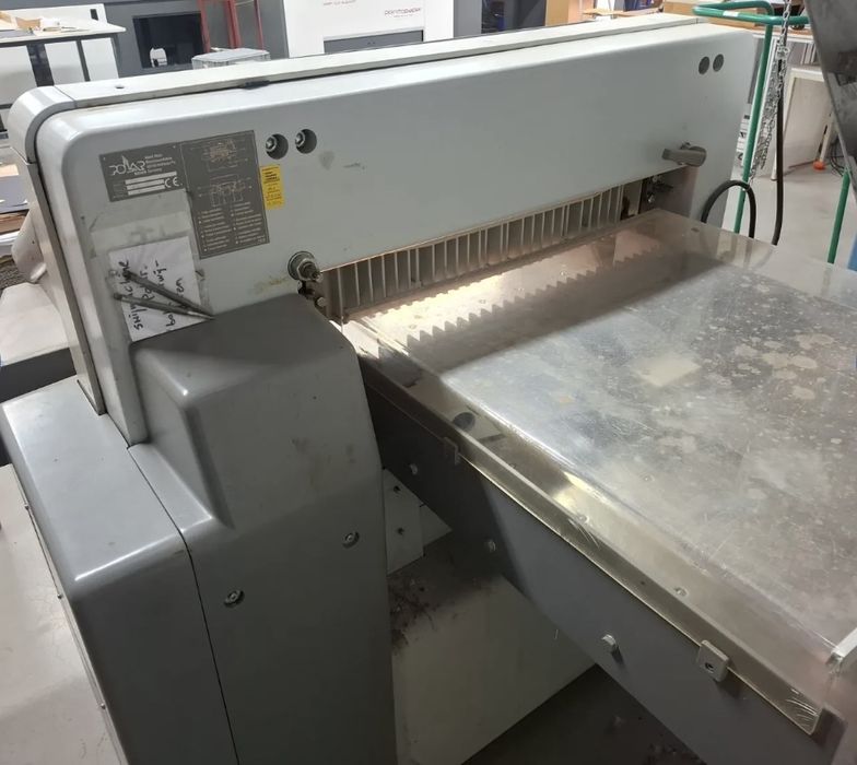 Ghilotina Polar hartie carton