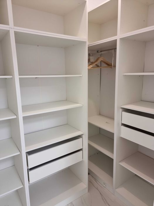 Апартамент Банско 145м2, 3 стаи, 2 бани, гардероб, тераса, мазе