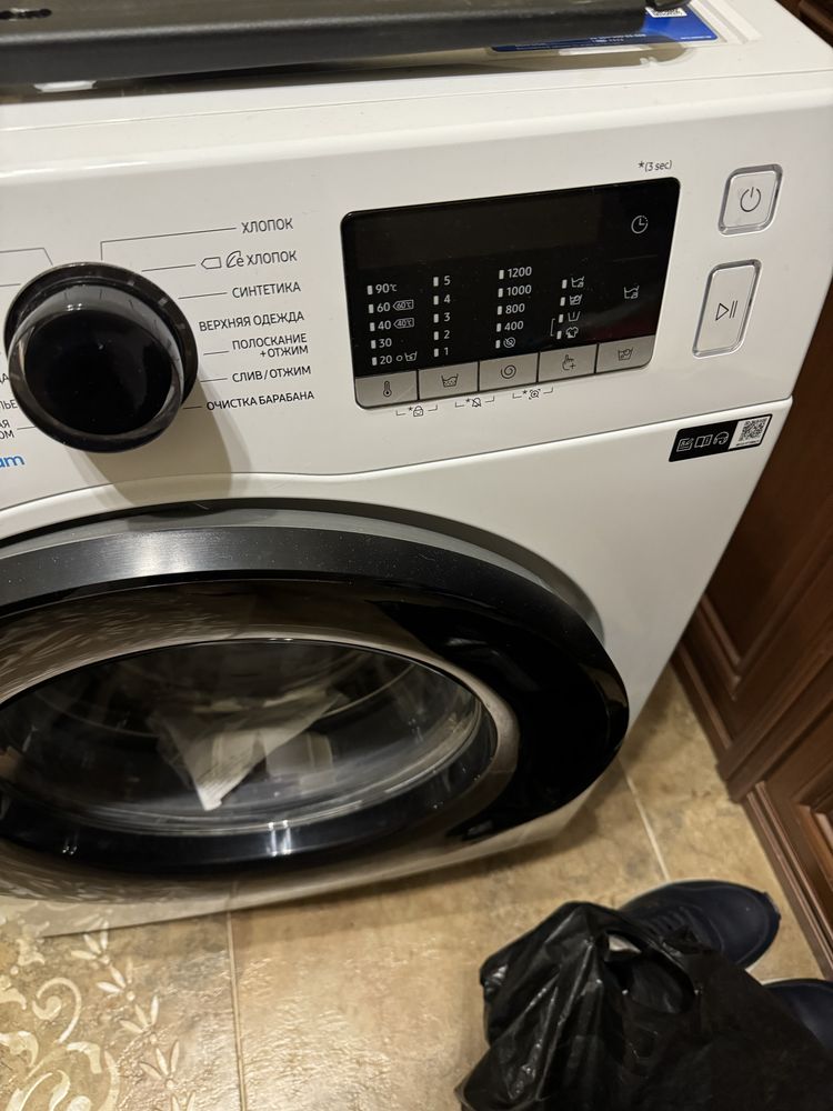 Продам стиральную машина как новая